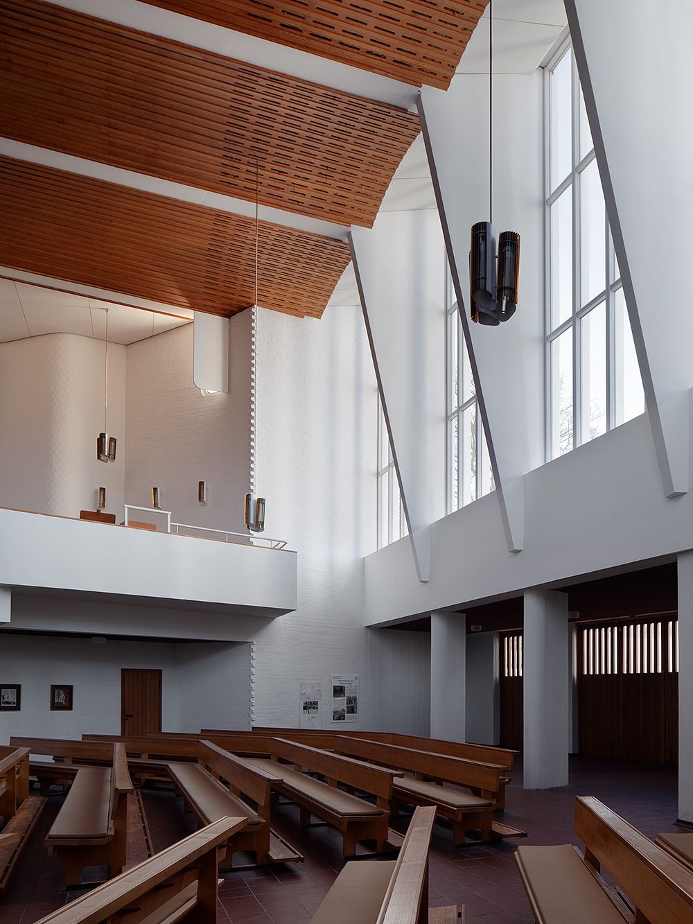 Alvar Aalto, Heilig-Geist-Kirche, Wolfsburg