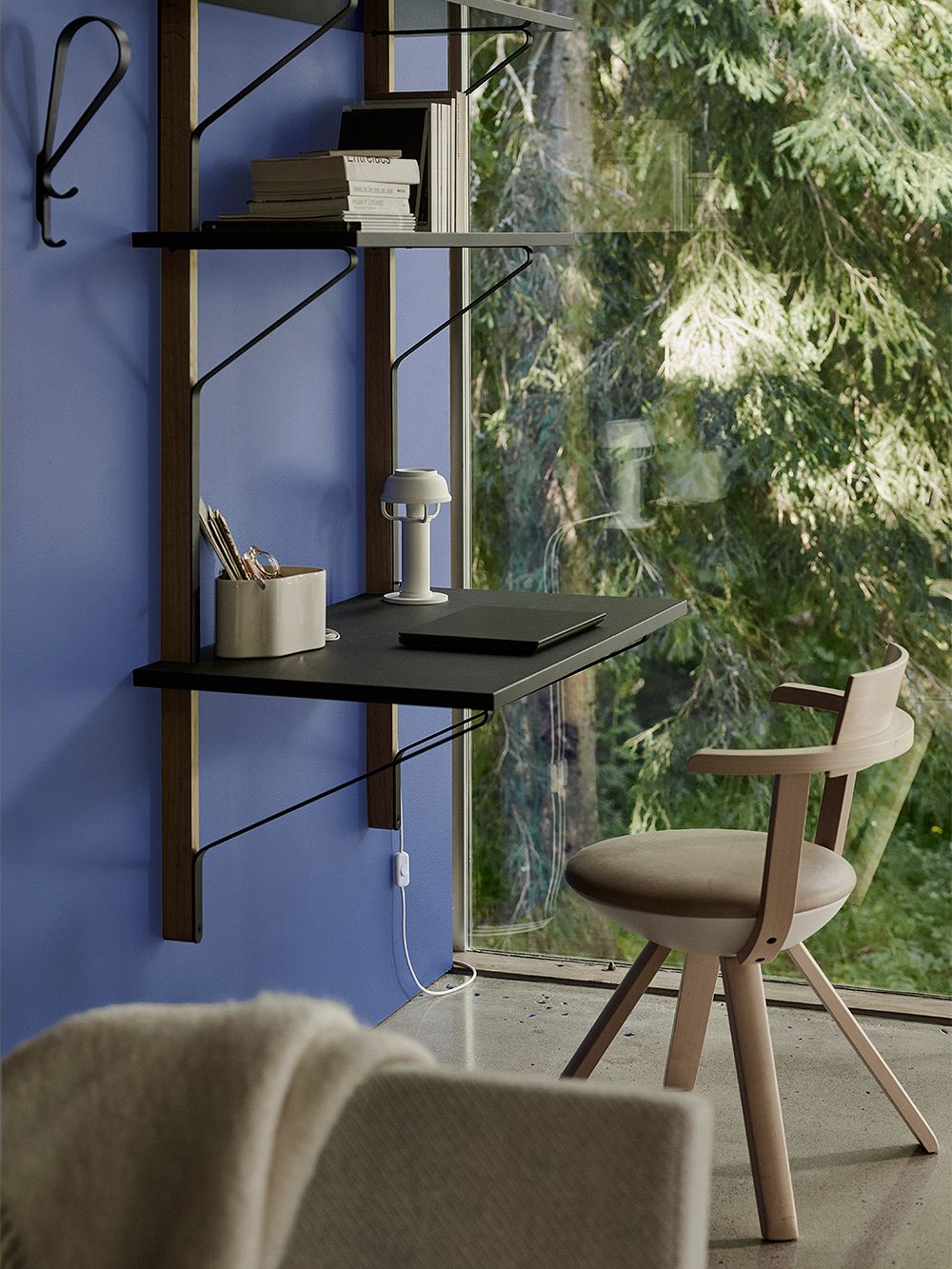 Artek Kori table lamp, white