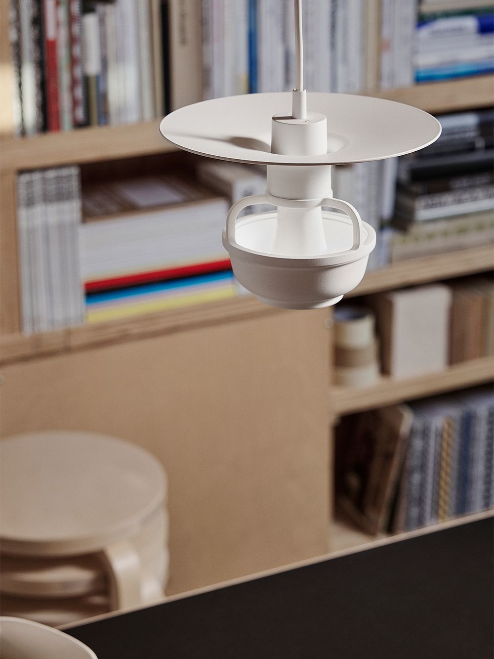 https://www.finnishdesignshop.com/en-us/product/kori-pendant-with-disc-shade-white