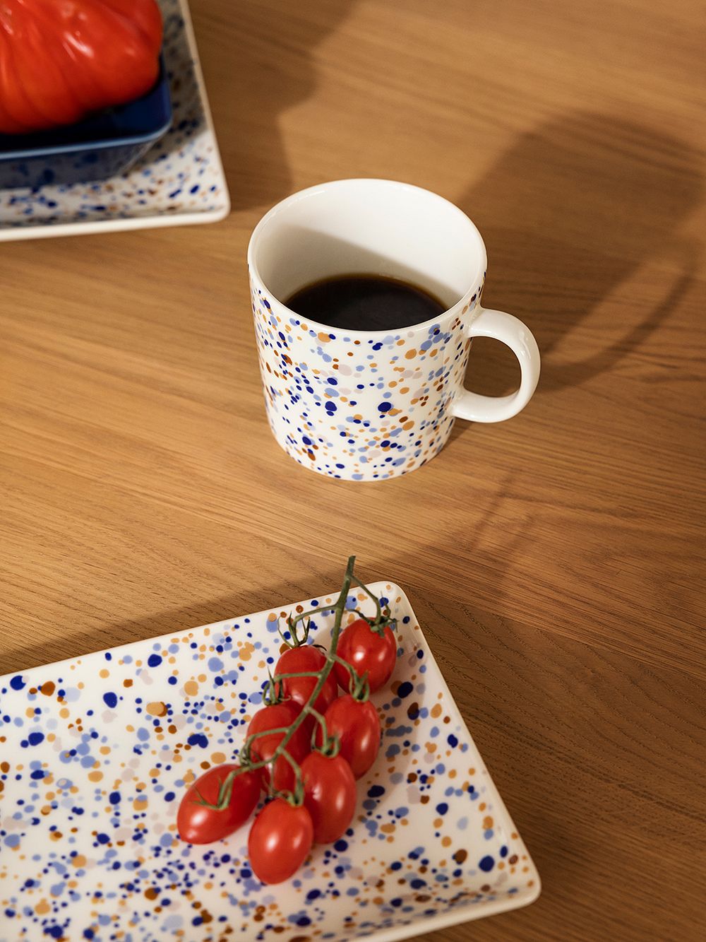 Iittala Helle tableware collection, blue - brown