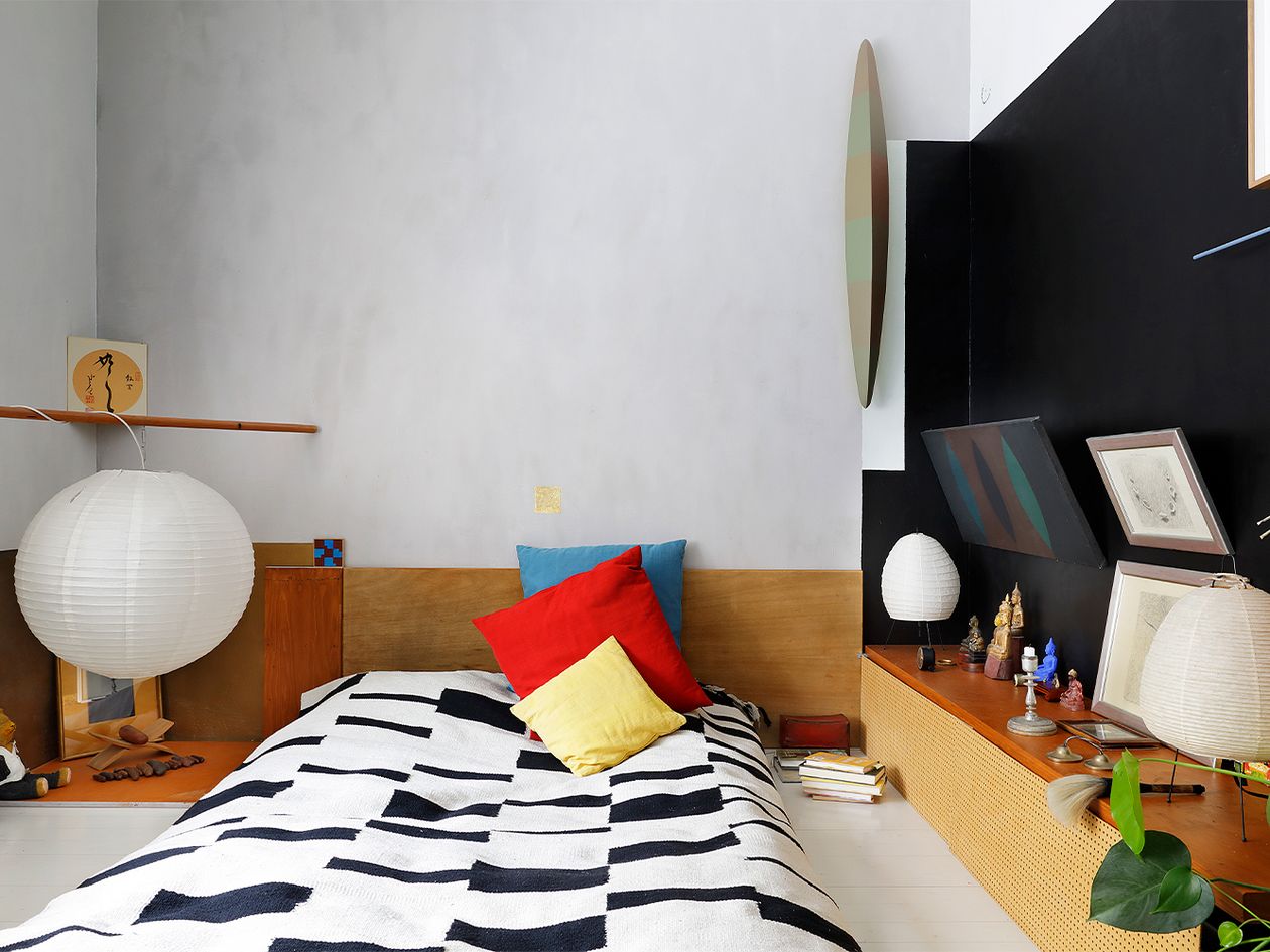 Vitra's Akari paper lamps in architect Jouni Kaipia's colorful home in Helsinki