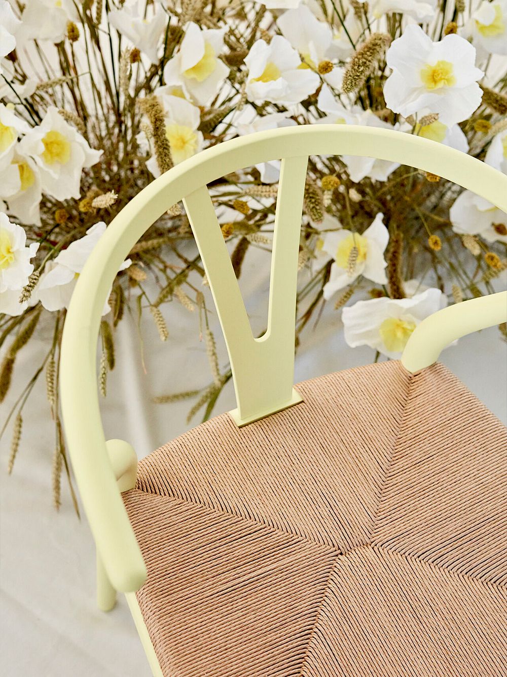 Carl Hansen & Søn CH24 Wishbone chair, soft hollyhock - natural cord