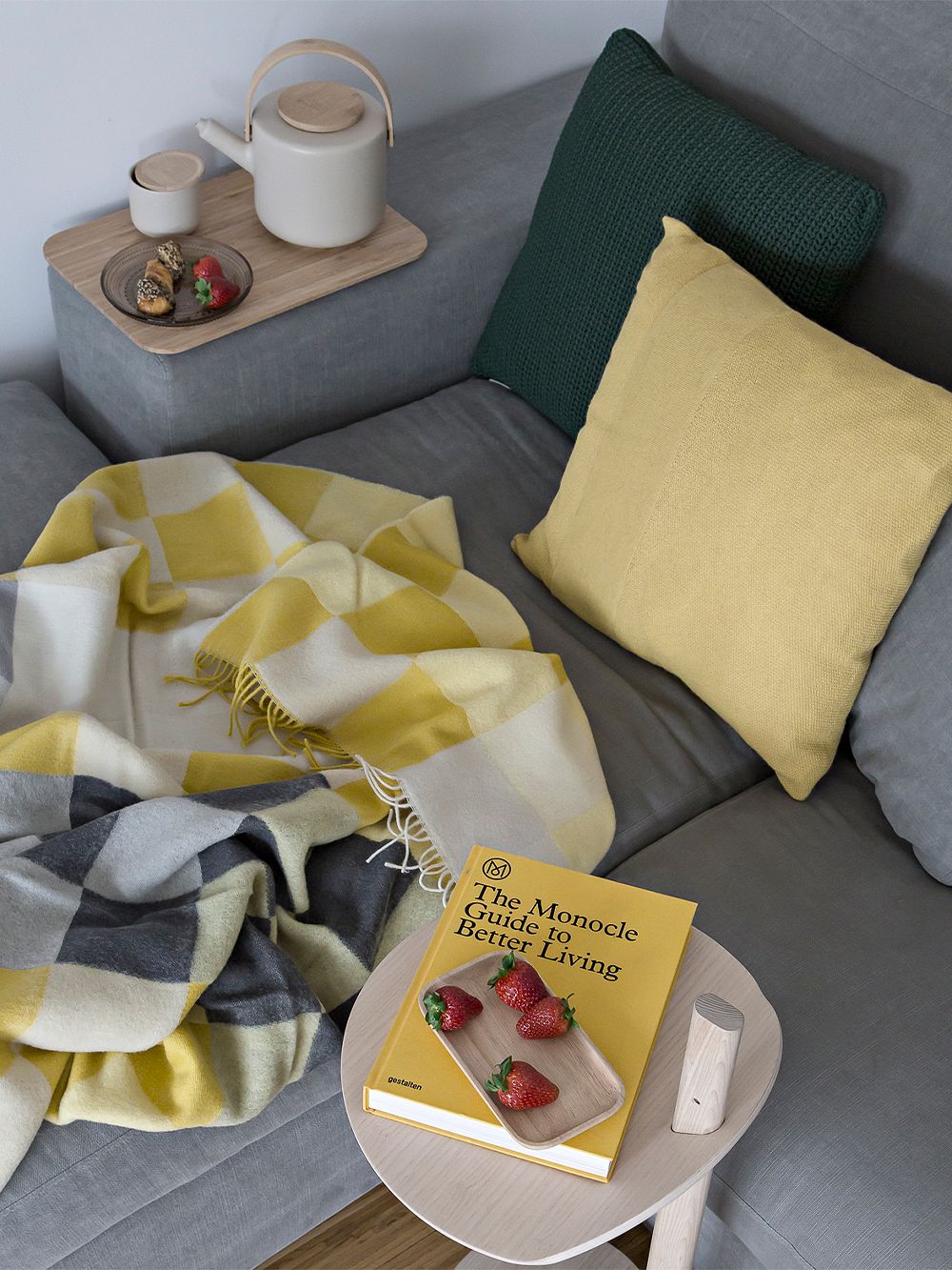 Muuto Layer cushion 50 x 50 cm, yellow