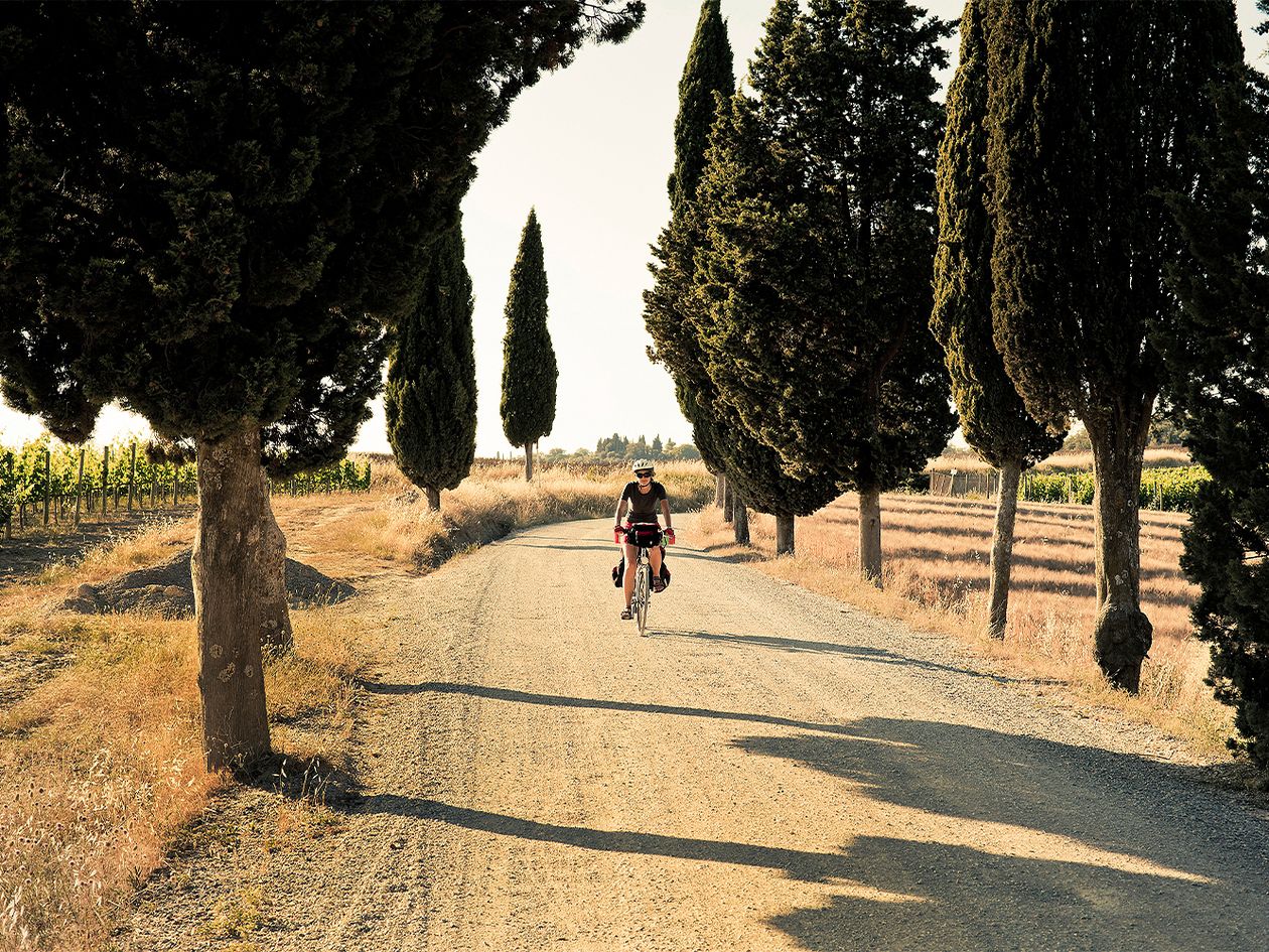 Biking trips in spectacular places: Tuscany, Italy