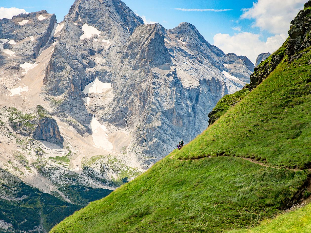 Biking trips in spectacular places: The Dolomite Alps, Italy