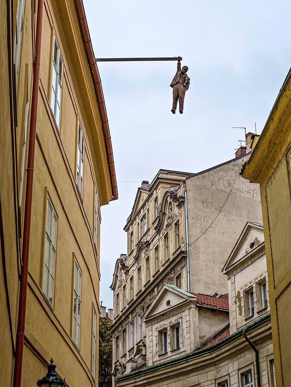 Hanging Freud, Prague