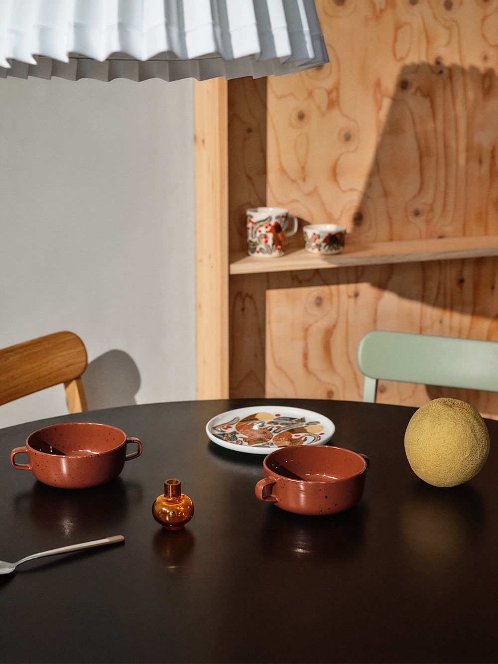 Marimekko red Oiva bowl with handle