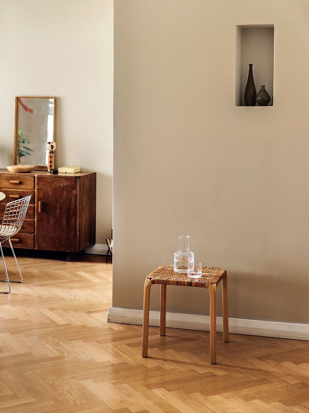 Artek Y61 rattan stool