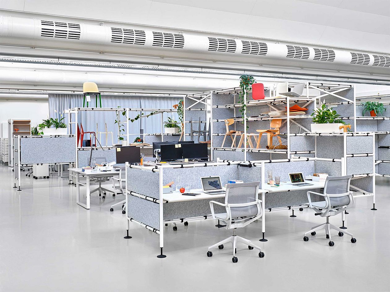 Vitra's Comma furniture in the office