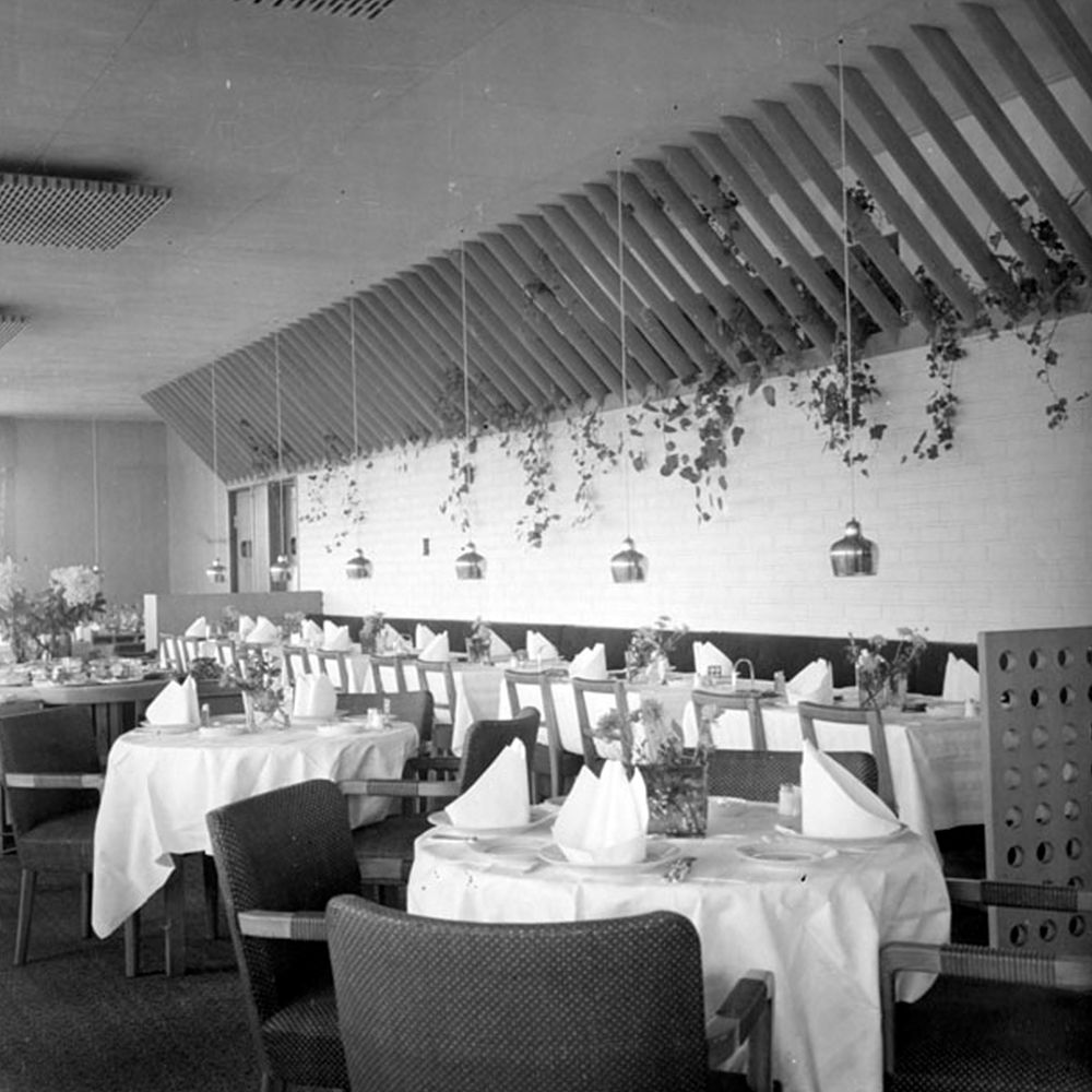 Restaurant Savoy designed by Aino and Alvar Aalto