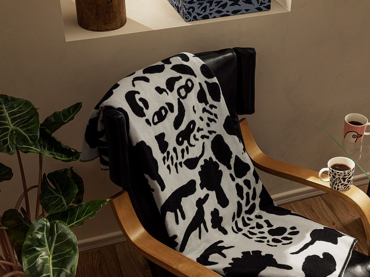 Iittala  OTC Cheetah blanket, black - white