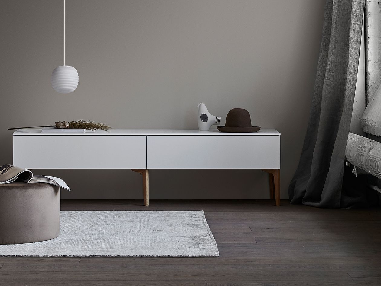 Lundia's Fuuga TV table