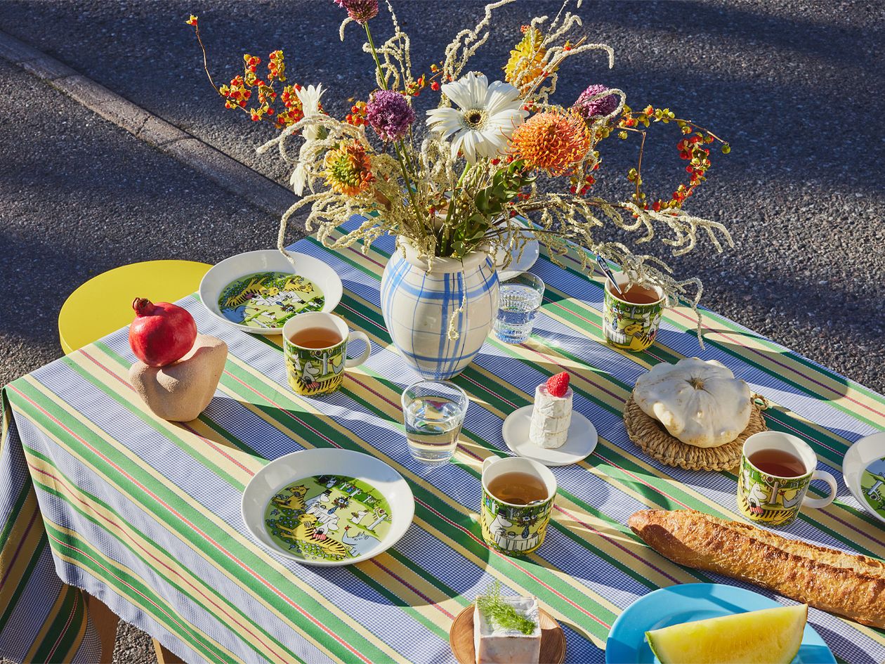 Moomin mug and plate summer 2023 Garden Party