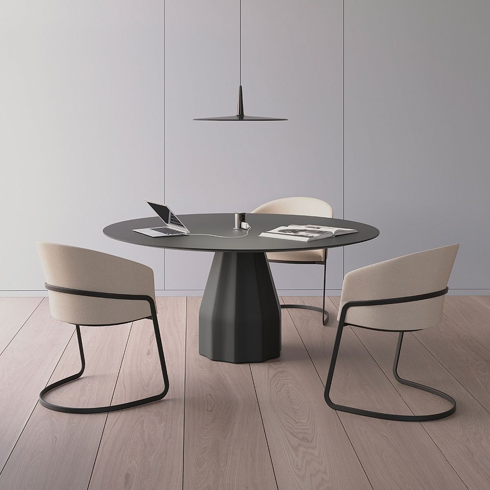 Viccarbe  Burin table, 120 cm, black