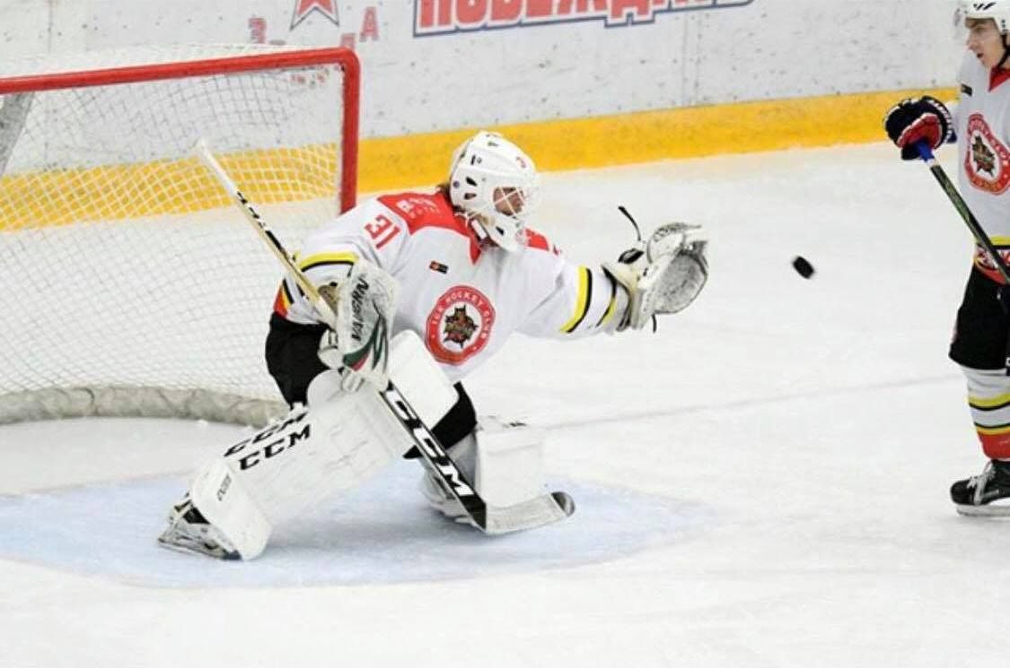 Conrad Mölder on torjunut tämän kauden Kunlun Red Starin juniorijoukkueen ykkösvahtina.