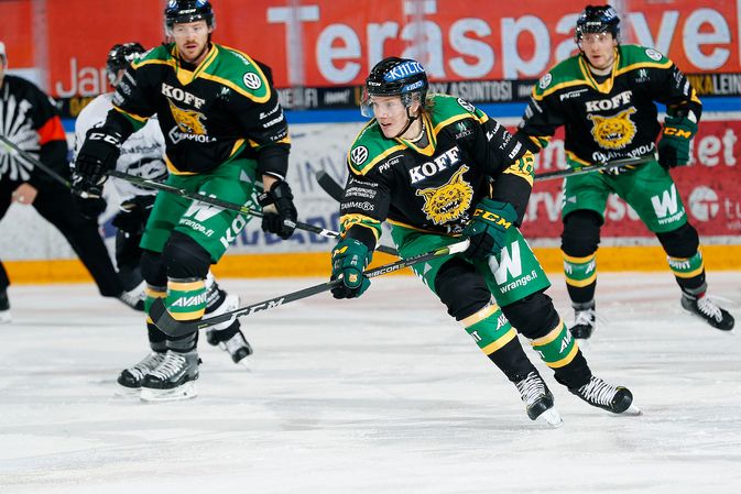 Ville Meskanen on ollut koko kauden Ilveksen parhaita pelaajia. Kuva: Jukka Rautio / Europhoto