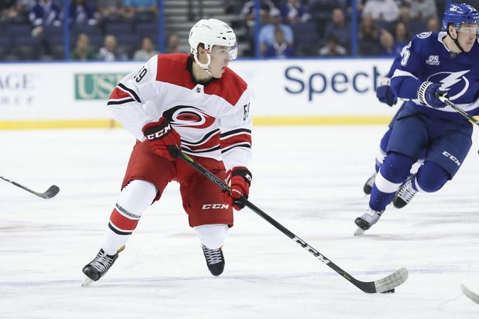 Janne Kuokkanen teki NHL-debyyttinsä tänä syksynä. Kuva: AOP / Mark LoMoglio