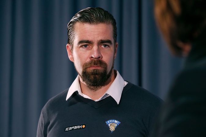 Jussi Ahokas nimesi leiriryhmän vuodenvaihteen turnausta ajatellen. Kuva: Jukka Rautio / Europhoto