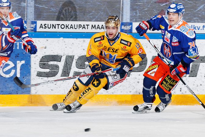 Zach Budish jatkanee Jukurien kultakypäränä toisenkin kauden. Kuva: Jukka Rautio / Europhoto