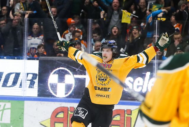 Otto Koivula iski Ilveksen ottelusarjassa 2-1-johtoon. Kuva: Europhoto