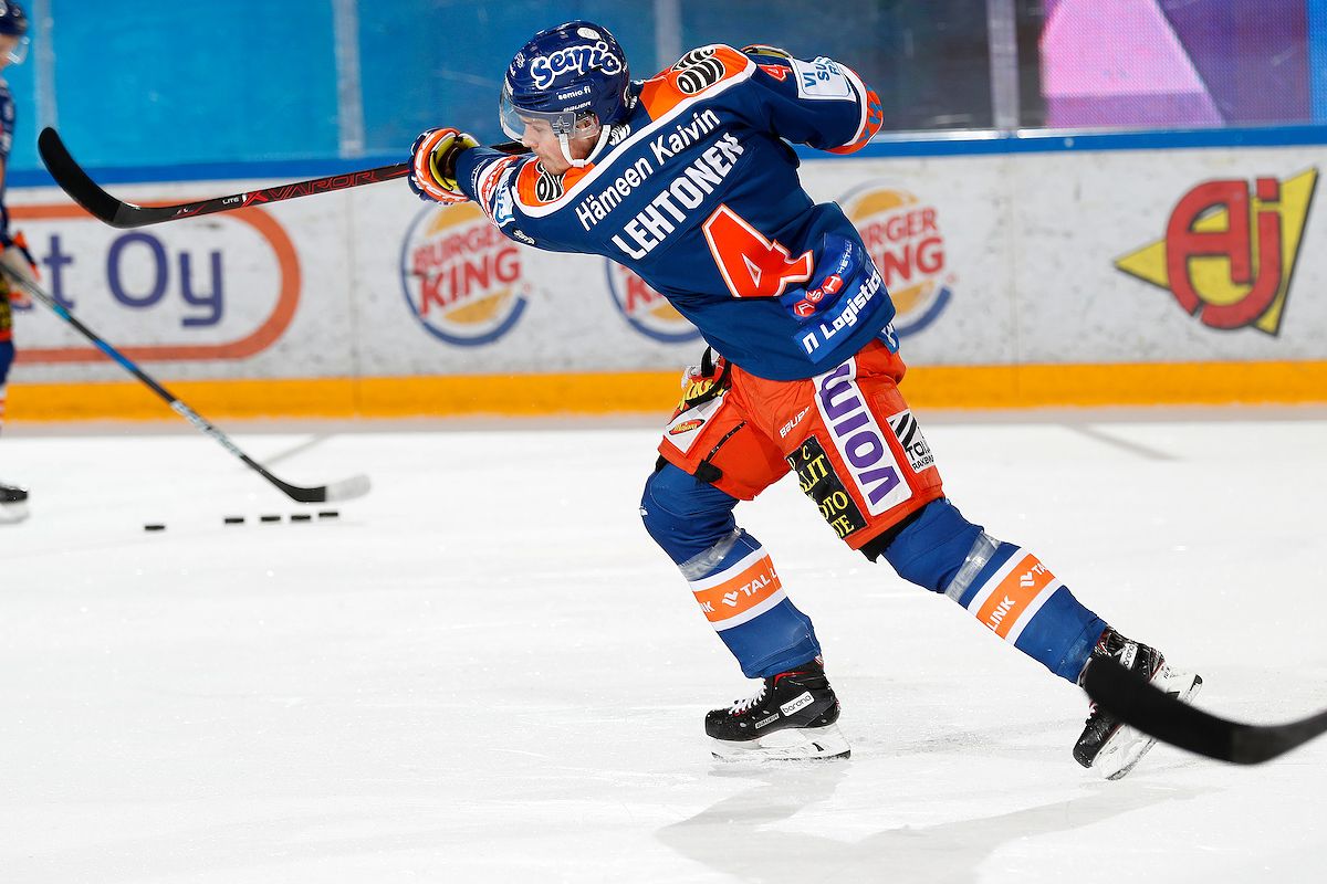 Mikko Lehtonen teki Tapparassa 55 ottelussa tehopisteet 12+17=29. Kuva: Jukka Rautio / Europhoto