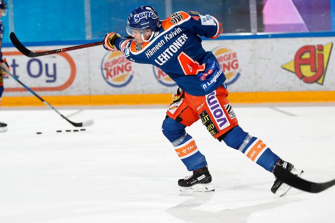 Mikko Lehtonen teki Tapparassa 55 ottelussa tehopisteet 12+17=29. Kuva: Jukka Rautio / Europhoto