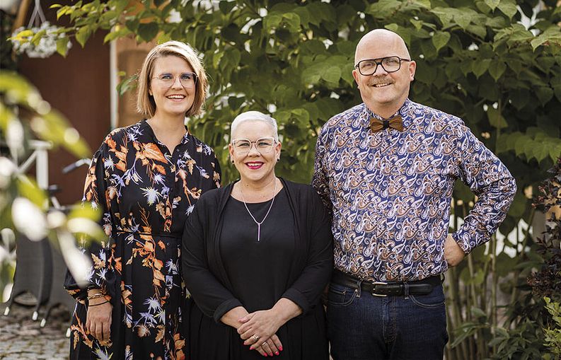 Silmäoptikot Palmun ammattitaitoinen henkilökunta.