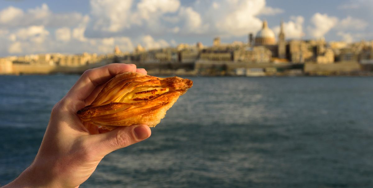 Pastizzi : une pâtisserie traditionnelle maltaise 