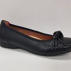 GABOR Hinta 115€ kokoja 4=37 4,5=37,5 5=38 5,5=38,5 6=39 6,5=40 7=40,4 -nahkainen ballerina rusettikoristeella -hieman reilu koko, ota puoli numeroa pienempi, kuin normaalisti käytät