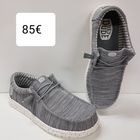 Kuva 23 HeyDude Wally Strech Sox Grey Hinta 85€ koot 41,42,43,44,45,46  -tilava lesti, leveyttä ja myös varvaskorkeutta hyvin -ULTRAkevyt joustava ulkopohja -irroitettava, 5mm paksu vaimennettu pohjallinen, jossa päällinen kangasta -joustavaa tekstiiliä -helpot laittaa jalkaan ja menee rintavaankin jalkaan Lesti normaali, eli ota omaa kokoasi! Huom!! konepestävät 30 asteessa.  41=26,5cm 42=27,0cm 43=27,5cm 44=28,0cm 45=28,5cm 46=29,0cm