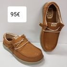 Kuva 22 HeyDude Wally Strech Canvas Brown/ Stone Grey Hinta 95€ koot 41,42,43,44,45,46  -tilava lesti, leveyttä ja myös varvaskorkeutta hyvin -ULTRAkevyt joustava ulkopohja -irroitettava, 5mm paksu vaimennettu pohjallinen, jossa päällinen kangasta -joustavaa tekstiiliä -helpot laittaa jalkaan ja menee rintavaankin jalkaan Lesti normaali, eli ota omaa kokoasi! Huom!! konepestävät 30 asteessa.  41=26,5cm 42=27,0cm 43=27,5cm 44=28,0cm 45=28,5cm 46=29,0cm