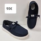 Kuva 6 HeyDude Wendy Canvas Navy Hinta 95€ koot 37,38,39,40,41,42  -tilava lesti, leveyttä ja myös varvaskorkeutta hyvin -ULTRAkevyt joustava ulkopohja -irroitettava, 5mm paksu vaimennettu pohjallinen, jossa päällinen kangasta -joustavaa tekstiiliä -helpot laittaa jalkaan ja menee rintavaankin jalkaan Lesti normaali, eli ota omaa kokoasi! Huom!! konepestävät 30 asteessa.  Pohjallisen pituus: 36= 24cm 37= 24,5cm 38=25,0cm 39=25,5cm 40=26,0cm 41=26,6cm 42=27,2m