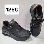 SKECHERS UNO Icon Idolised Air Black/Rosegold Hinta129€ kokoja 36,37,38,39,40,41 -HUOM! päällinen nahkaa - ilmajäähdytteinen Air Cooled Memory Foam -sisäpohja -Skech-Air-ilmapehmustettu välipohja antaa erinomaisen iskunvaimennuksen kantapään alle -joustava, pitävä ulkopohja -2,5cm ns.piilokorko. HUOM! Kooltaan isoa, ota kokoa pienempi, kuin normaalisti käytät