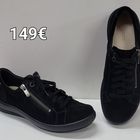 KUVA S109 LEGERO musta Gore-Tex 149€ HUOM! Kokoja 4=37 4,5=37,5 5=38 5,5=38,5 6=39 6,5=40 7=40,5 7,5=41 8=42 8,5=42,5 9=43 -vedenpitävä Gore-Tex kalvo -laadukasta, pehmeää mokkanahkaa -irroitettava pohjallinen -nauhat+vetoketju -kumipohja Pohjallisen pituus: 4=37=24,4cm 4,5=37,5=24,8cm 5=38=25,2cm 5,5=38,5=25,6cm 6=39=26,0cm 6,5=40=26,4cm 7=40,5=26,8cm 7,5=41=27,2cm 8= 42=27,6cm 8,5=42,5=28,0cm 9=43=28,4cm (HUOM! Reilua kokoa, ota puolta numeroa pienempi, kuin yleensä käytät