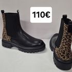 KUVA 12 Nyt meillä uutena merkkinä myös BULLBOXER. Hinta 110€ kokoja 37,38,39,40,41,42 -musta pintanahka näyttävällä leopardikuviolla -venykkeet molemmilla sivuilla -kumipohja -kangasvuori Normaalikoko. Kengän sisämitta: 37=24,6cm 38=25,2cm 39=25,8cm 40=26,4cm 41=27,0cm 42=27,6cm