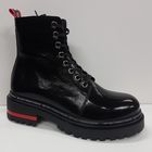 KUVA 43 NATURA ZARA 149€ koot,38,40,41 -lakerinahkaa -tukeva kumipohja -nauhat+vetoketju varren korkeus 15cm Normaalikokoa. Sisäpohjan pituus: 37=24,4cm 38=25,0cm 39=25,6cm 40=26,2cm 41=26,8cm