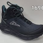 KUVA M123 SARVA Polar Mid 2 Waterproof. NASTAKENKÄ Hinta 169€ kokoja 41,43,47 -mukavuutta ulkoiluun -vedenpitävä päällinen pitää jalat kuivina ja lämpiminä -17 tähdenmuotoista hiiliteräsnastaa takaa pidon jäällä ja lumella -lämmin fleecevuori -jalanmuotoinen LEVEÄ LESTI HUOM! Pituudeltaan pientä kokoa, ota numeroa suurempi, kuin yleensä käytät. Kengän sisämitta: 41= 26,4cm 42=27,0cm 43=27,6cm 44= 28,2cm 45=28,8cm 46=29,4cm 47=30,0cm