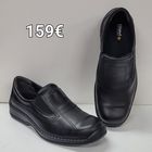 SIEVI Veijo XL musta Hinta 159€ Kokoja 39,40,41,42,43,44, 46,47,48 Ylivoimaisesti myydyin SIEVI mallimme.  -laaja lesti, tilaa varpaille ja päkiälle ja reilusti myös rintavuutta -molemmin puolin olevat venykkeet helpottavat jalkaan laittamista -Pitävä FlexStep®-pohja auttaa ehkäisemään jalkoihin ja selkärankaan kohdistuvaa rasitusta -vettä ja likaa hylkivää pintanahkaa -Irrotettavat ja antibakteeriset Sievi Comfort -pohjallisset