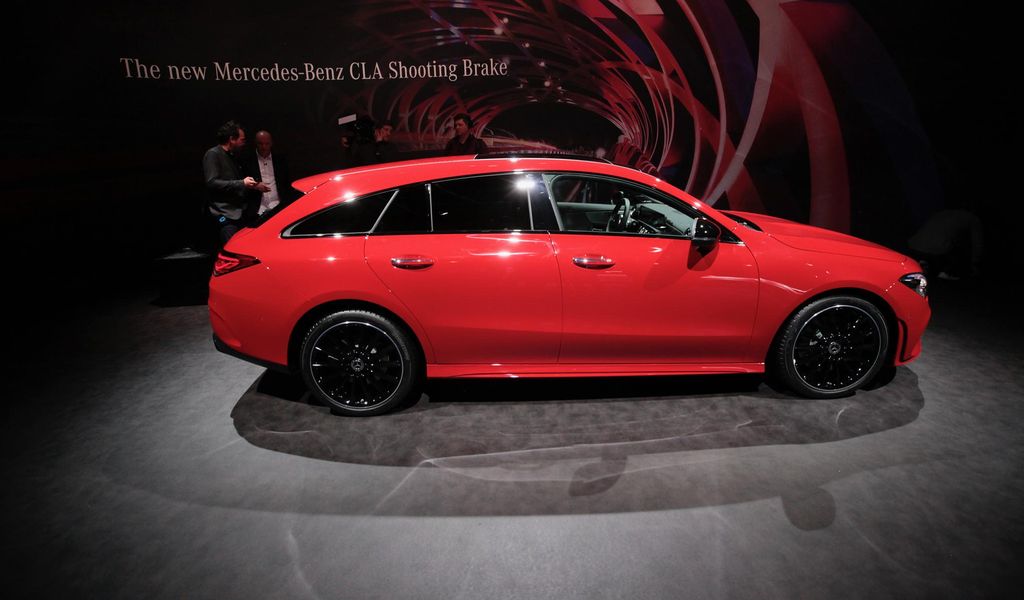 Cla Shooting Brake >> Mercedes Paljasti Genevessa Cla Shooting Braken Cla Shooting Brake >> Mercedes Paljasti Genevessa Cla Shooting Braken