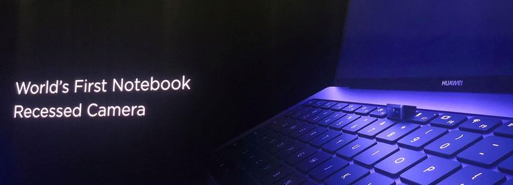 Huawei MateBook X Pron webkamera nousee ylös näppäimestä.