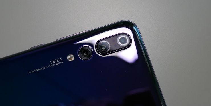 Huawei P20 Prossa on kolme takakameraa.