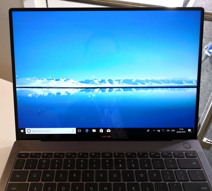 MateBook X Prossa on nyt 13,9 tuuman näyttö.