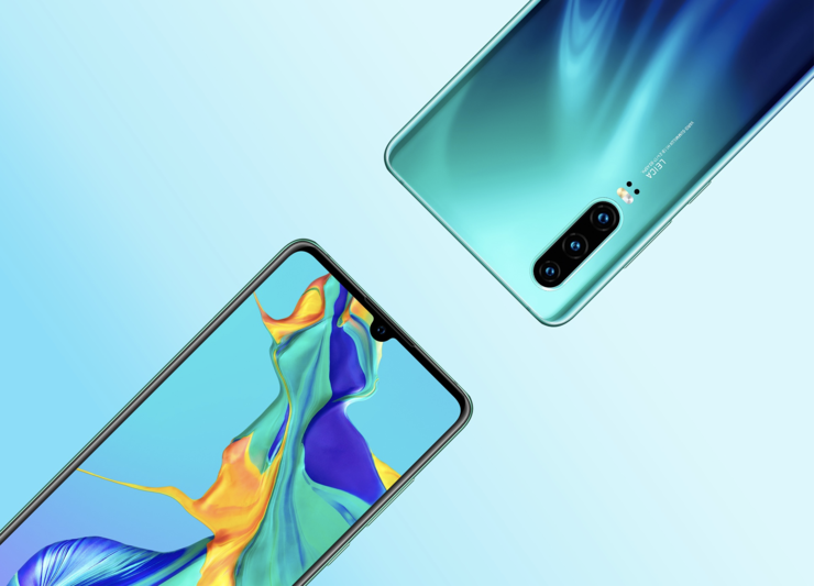 Huawei P30:ssakin on kolme takakameraa.