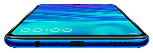 P Smart 2019:stä löytyy Micro-USB- ja 3,5 mm -liitännät.