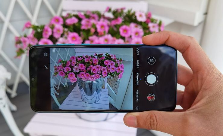 Honor 9A on perustason kamerapuhelin.