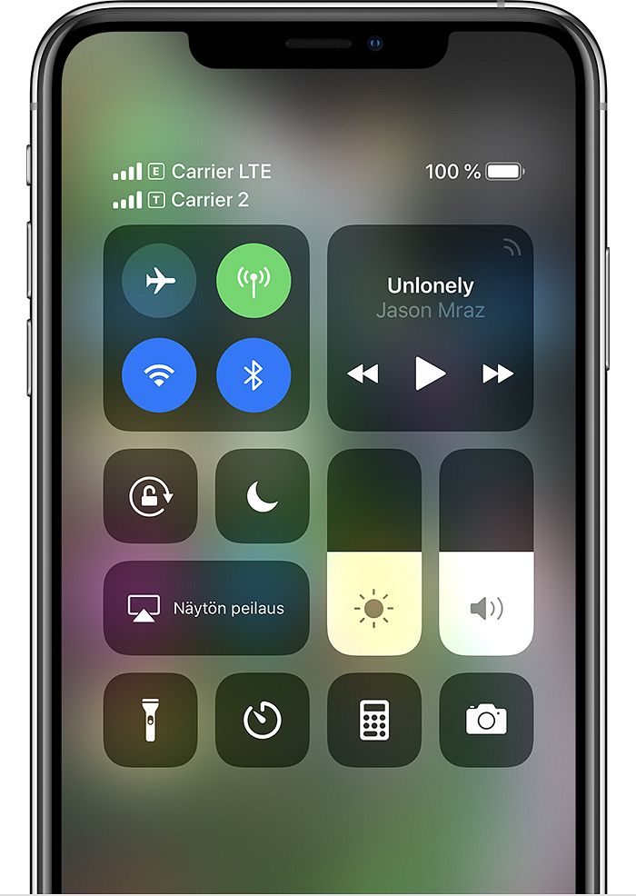 iPhone kertoo molempien SIM-korttien liittymien kuuluvuudesta.