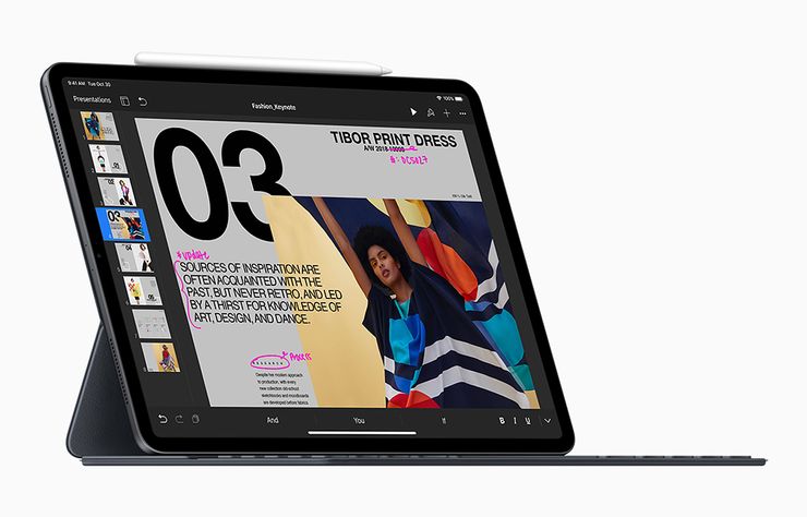 iPad Pro ja uusi Smart Keyboard Folio -näppäimistö.