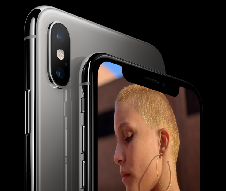 iPhone XS -puhelimissa on kaksi takakameraa sekä etupuolella TrueDepth-kamerajärjestelmä.