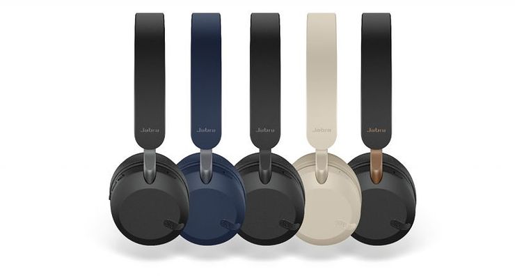 Jabra Elite 45h:n värivaihtoehdot.