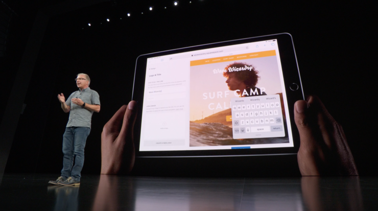 iPadOS tarjoaa myös pienen leijuvan näppäimistön.